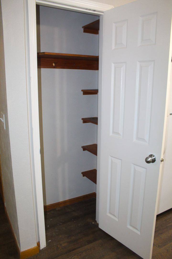 Townhouse for rent at 2237 Mount Vernon Rd SE, Cedar Rapids, IA 52403