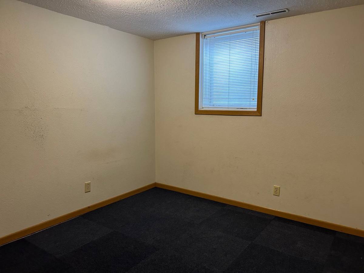 Apartment for rent at 913 24th St N, Grand Forks, ND 58203