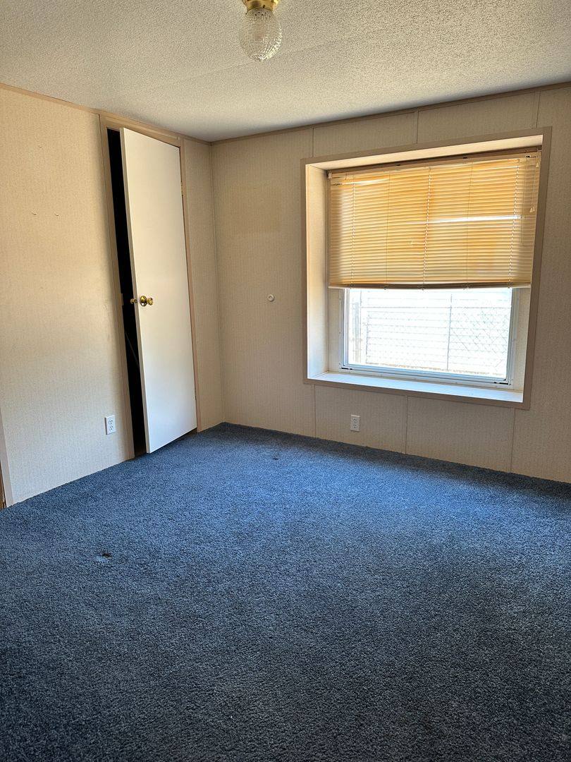 Apartment for rent at 149 Vint Bonner, Bandera, TX 78003