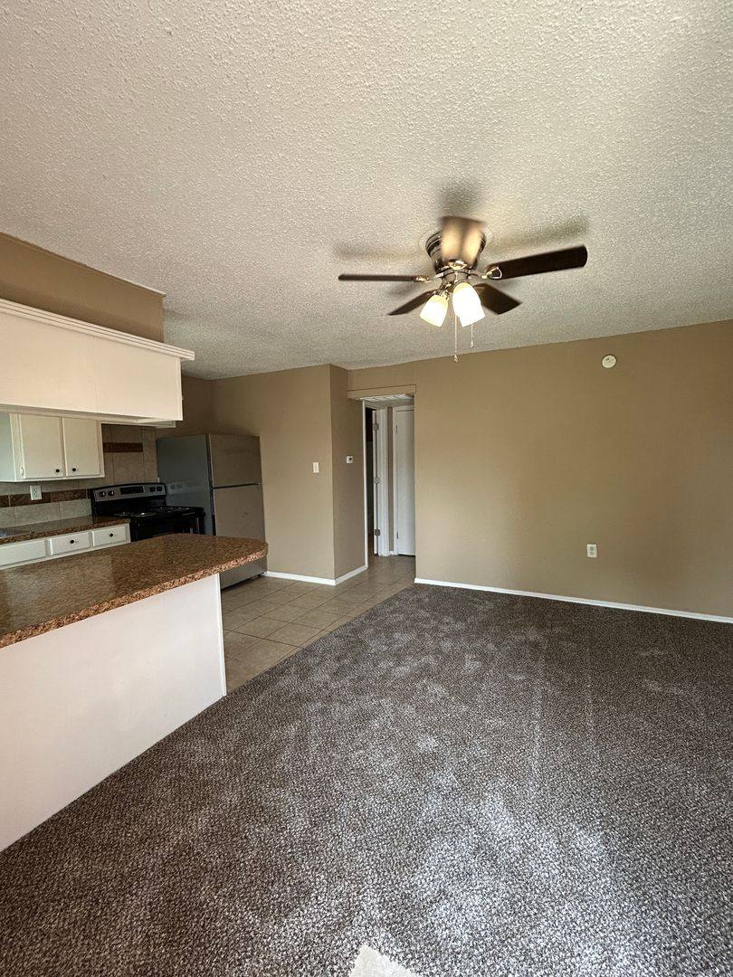 Apartment for rent at 6202 1 2 NW Elm Ave, Lawton, OK 73505