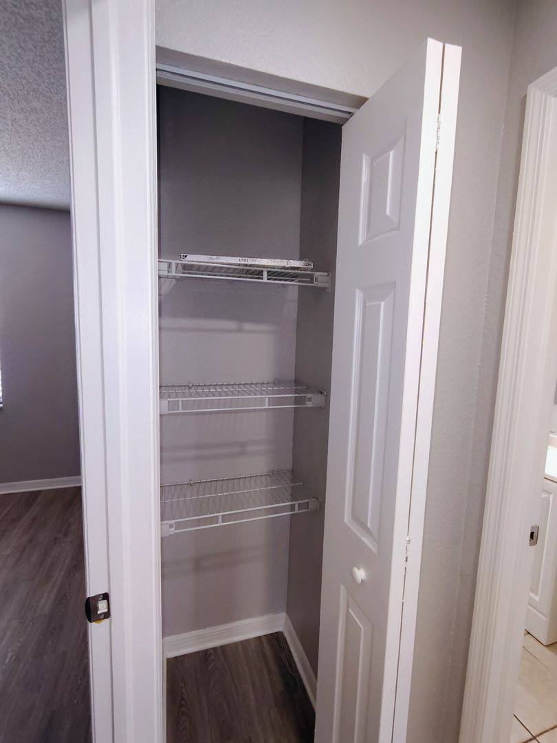 Apartment for rent at 9402-9563 Lynn Lane, Seminole, FL 33777