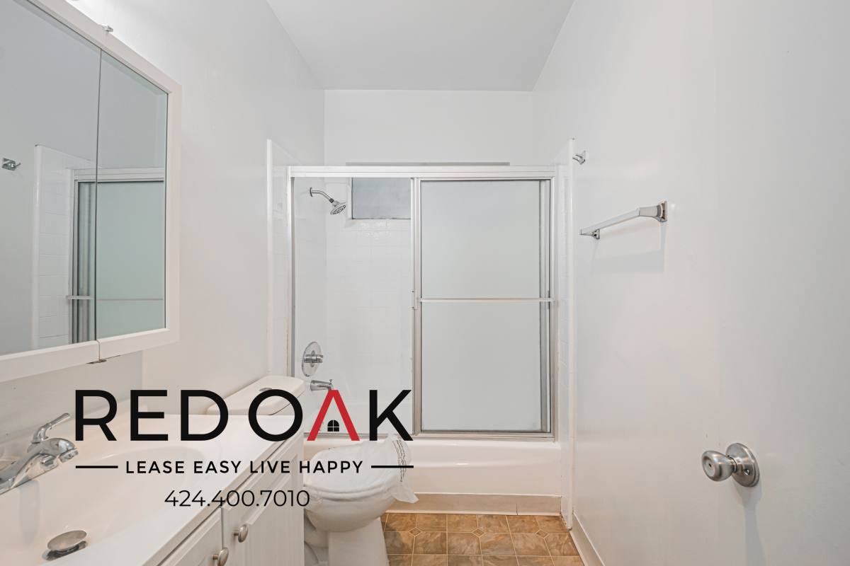 Condo for rent at 710 N Genesee Ave #10, Los Angeles, CA 90046