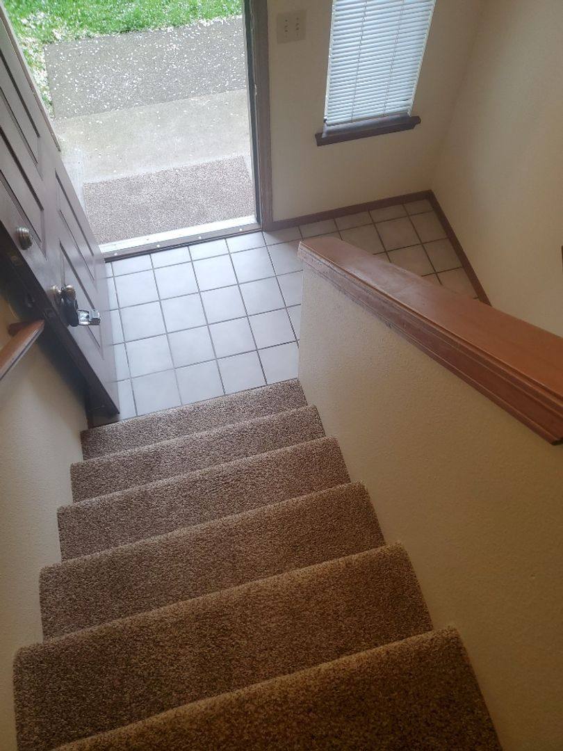 Townhouse for rent at 1508-1520 SW Dewitt St, Portland, OR 97239