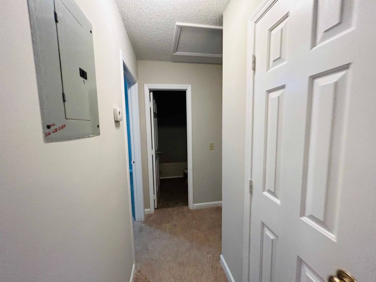 Apartment for rent at 308 Poplar St, Asheboro, NC 27203