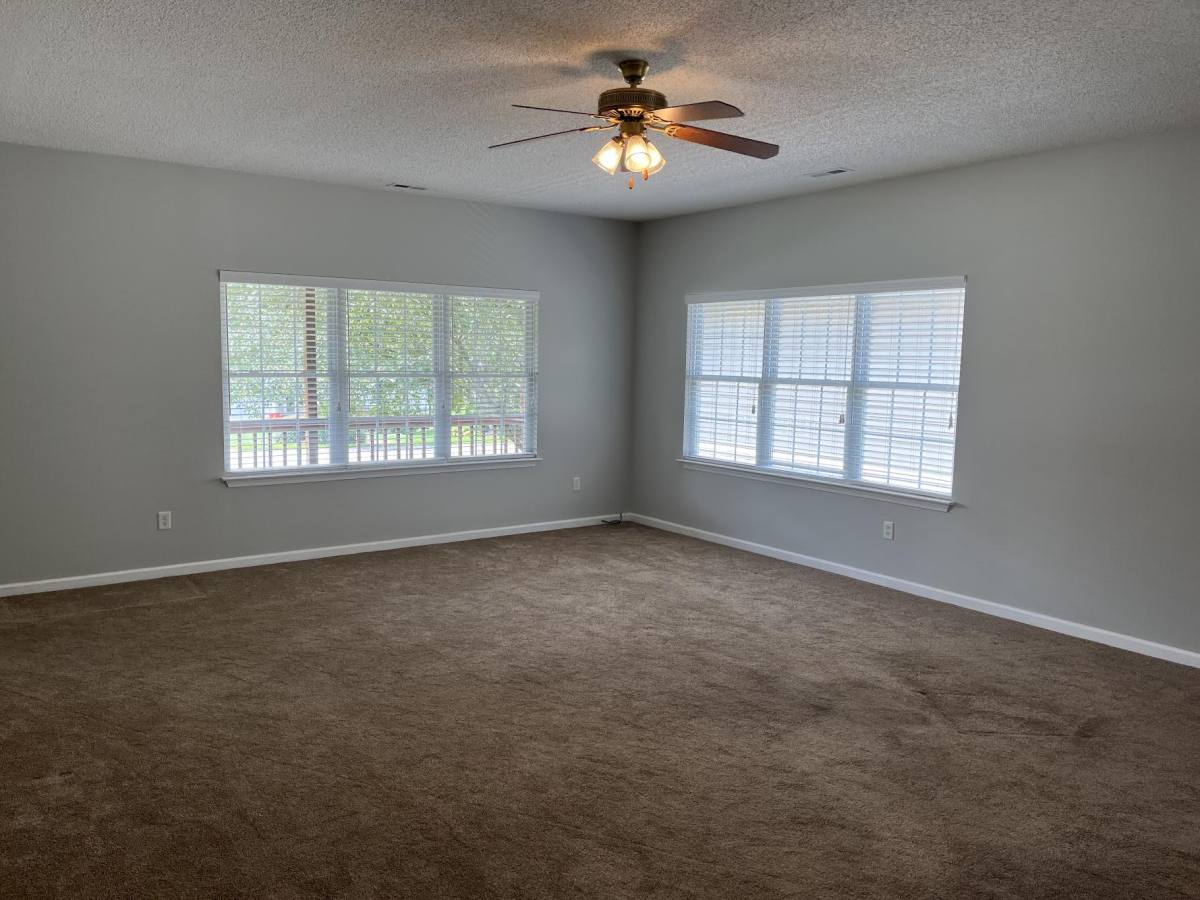 House for rent at 242 Highland Golf Dr, Flat Rock, NC 28731