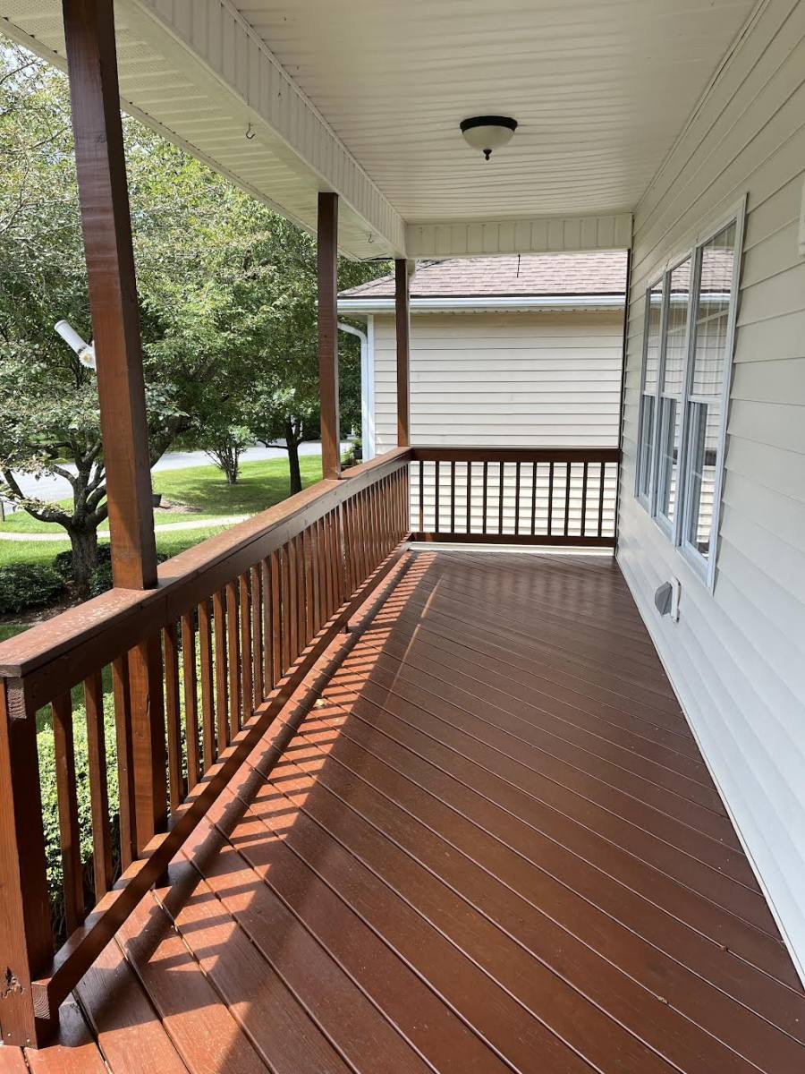 House for rent at 242 Highland Golf Dr, Flat Rock, NC 28731