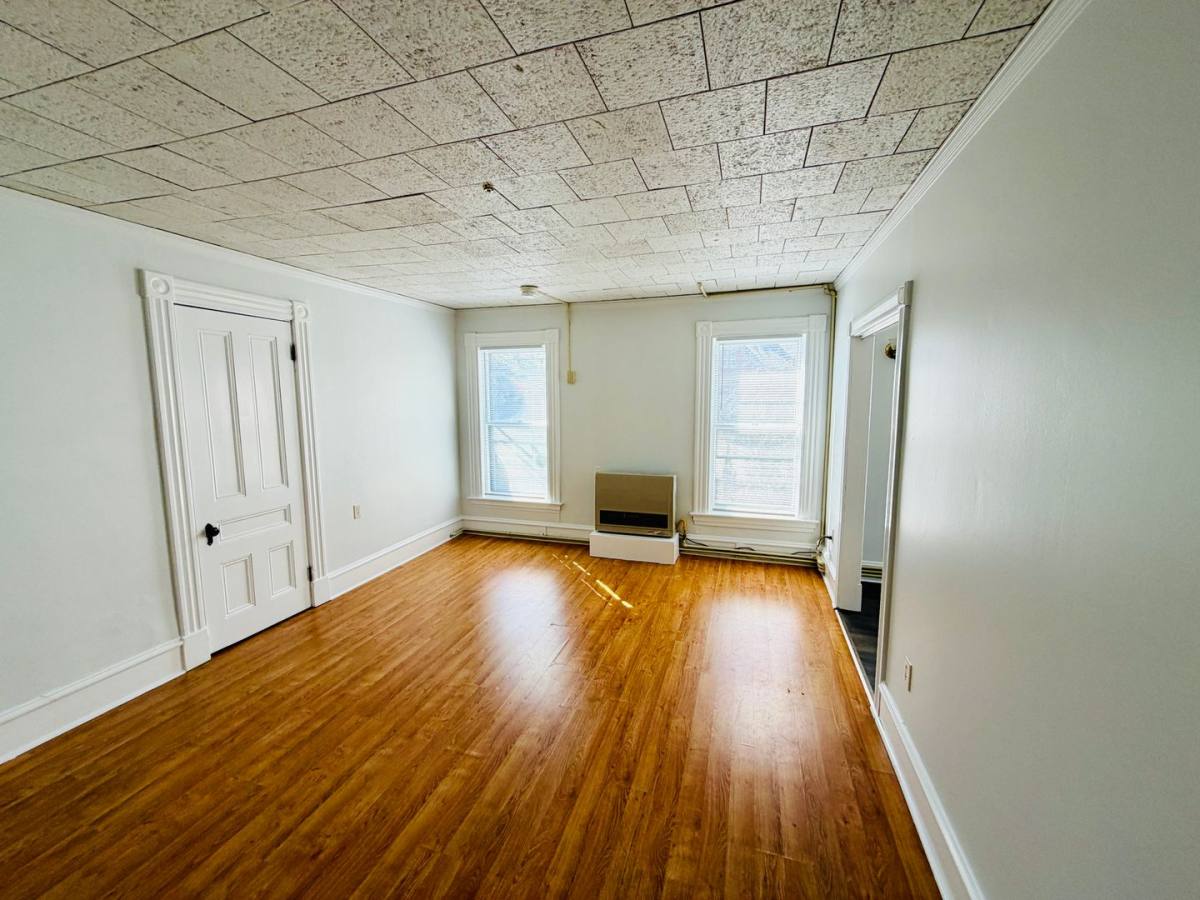 Apartment for rent at 5174 Shelburne Rd, Shelburne, VT 05482