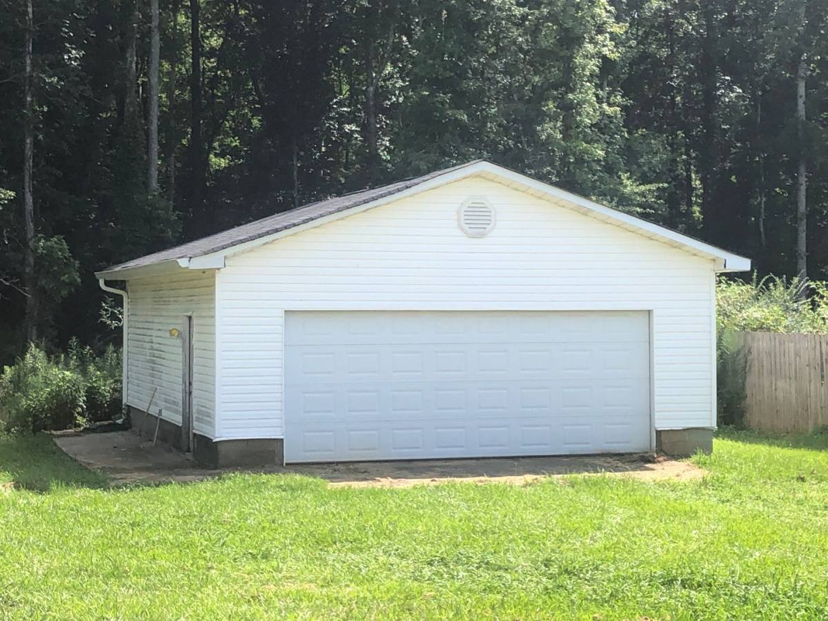 House for rent at 100 Peek Dr, Carrollton, GA 30116