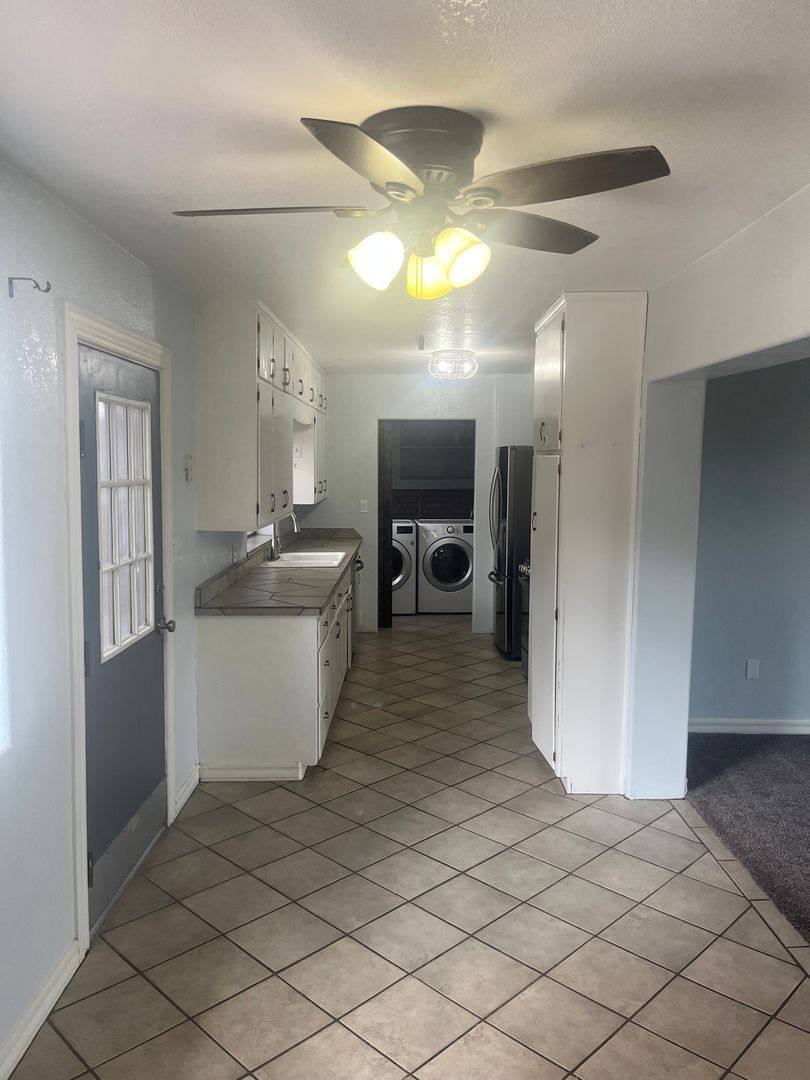 House for rent at 595 N San Pedro St, Benson, AZ 85602