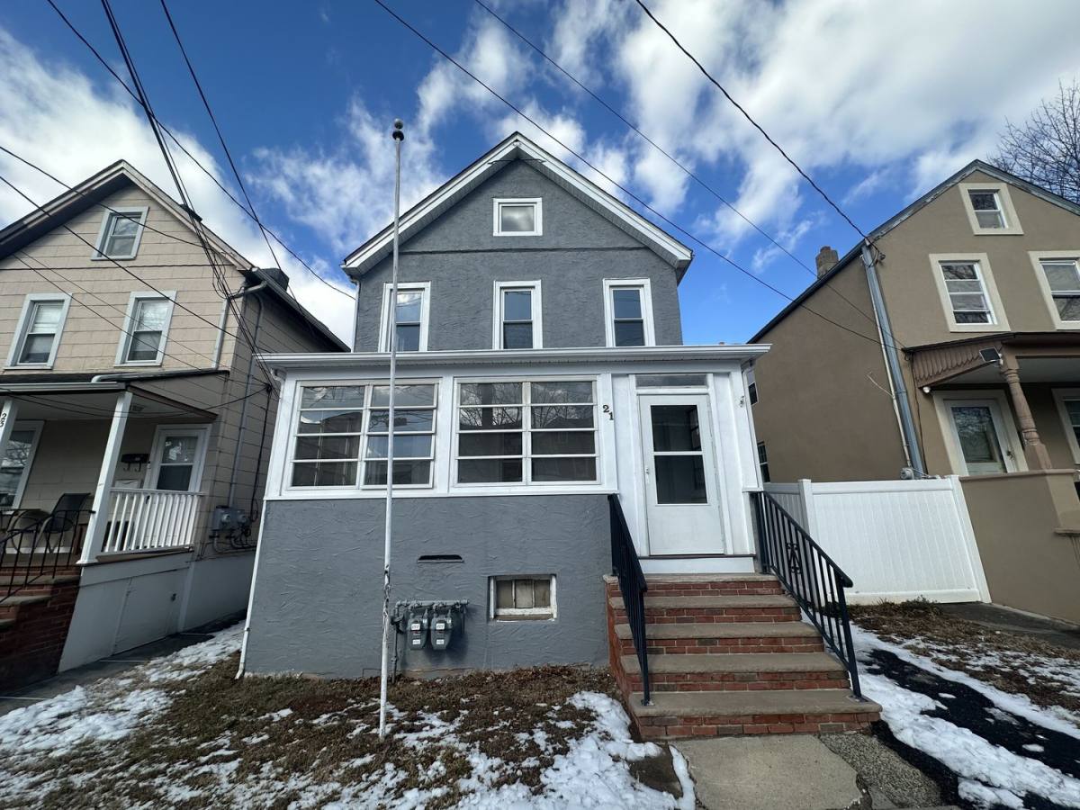 Apartment for rent at 21 Talmage Ave, Bound Brook, NJ 08805