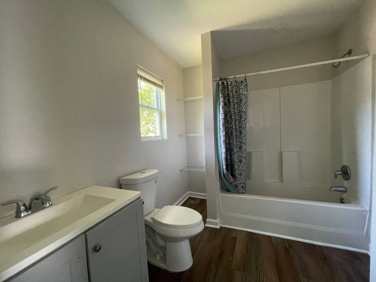 House for rent at 1112 E Bolton St, Savannah, GA 31404
