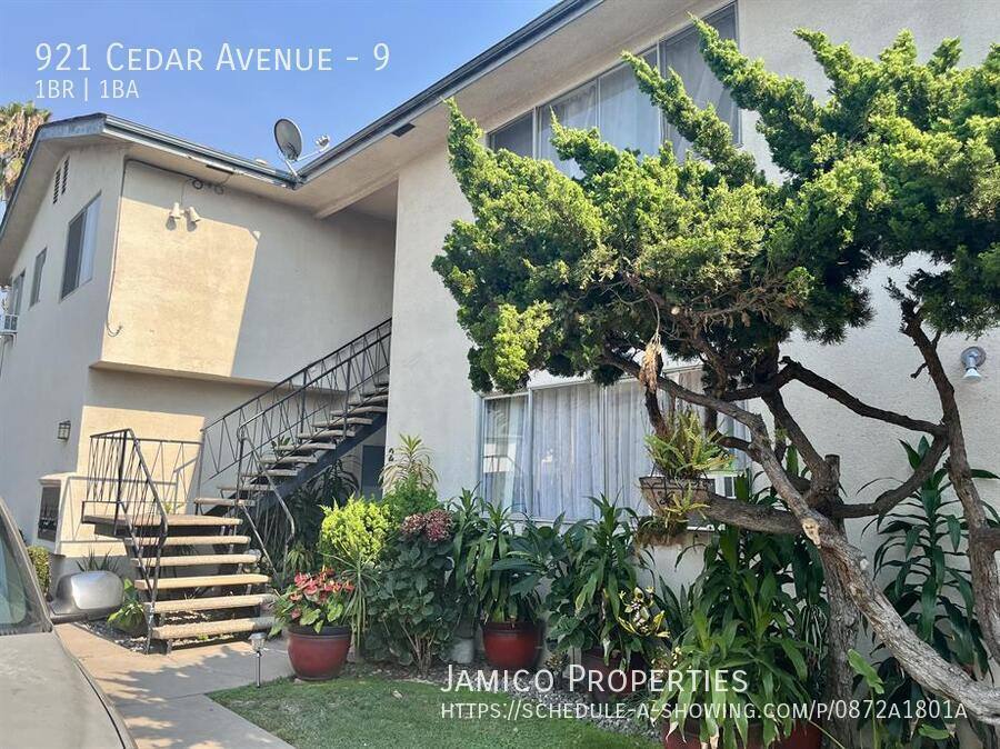 Apartment for rent at 921 Cedar Ave #9, Long Beach, CA 90813