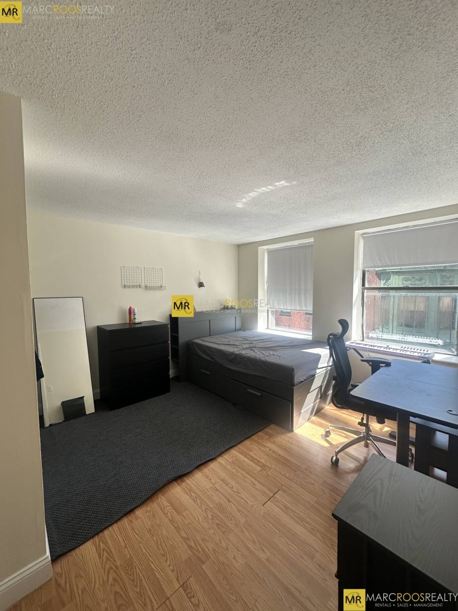 Apartment for rent at 1078 Boylston St #4, Boston, MA 02115