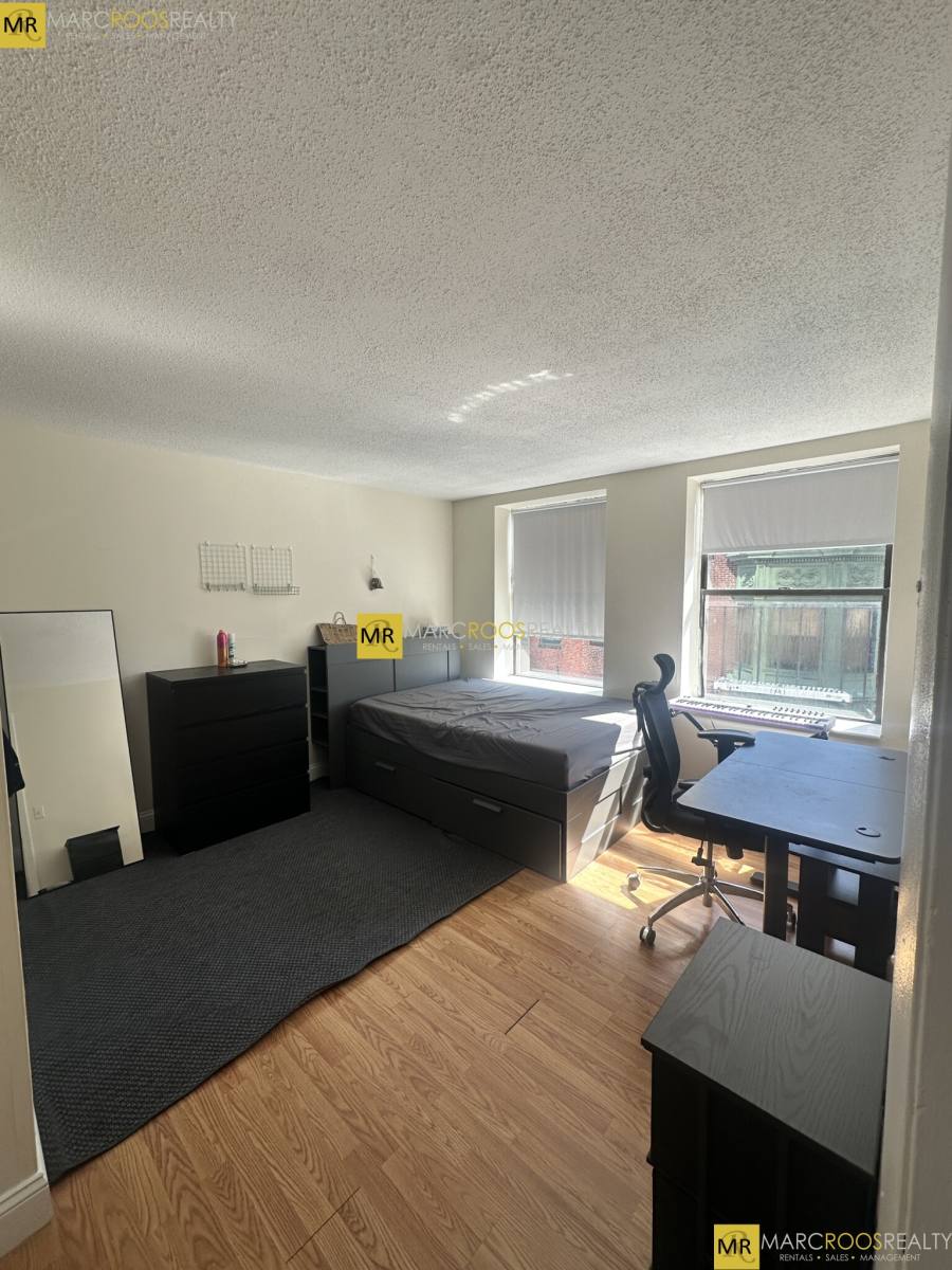 Apartment for rent at 1078 Boylston St #4, Boston, MA 02115