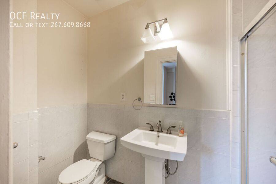 Apartment for rent at 250 S 13th St #4D, Philadelphia, PA 19107