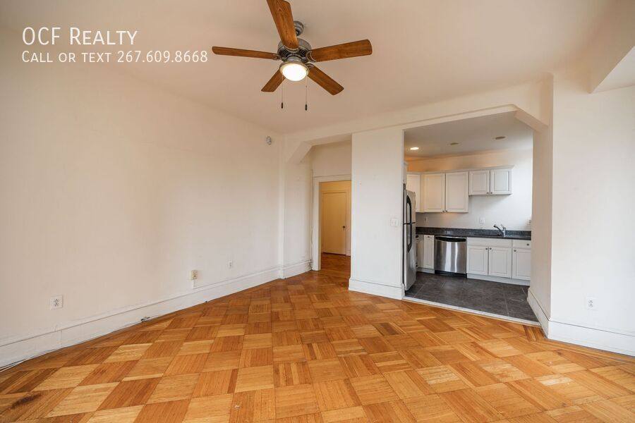 Apartment for rent at 250 S 13th St #4D, Philadelphia, PA 19107