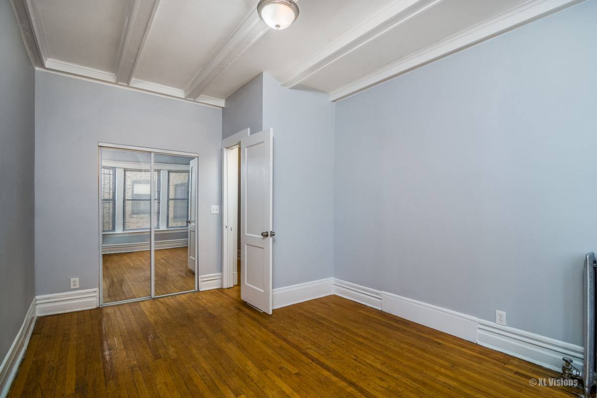 Apartment for rent at 6201 S Evans Ave, Chicago, IL 60637