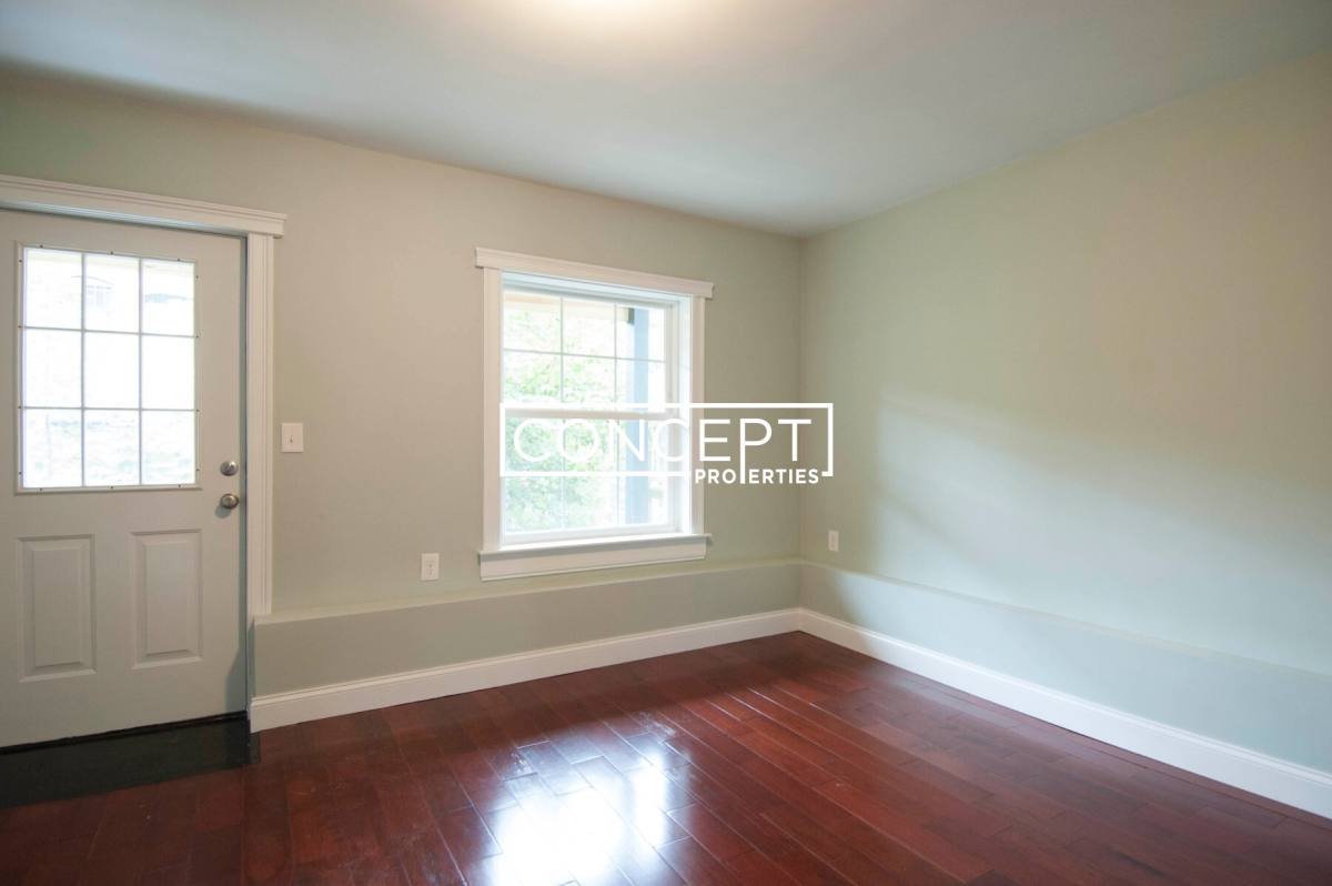 Townhouse for rent at 6 Rockledge St #B, Roxbury, MA 02119