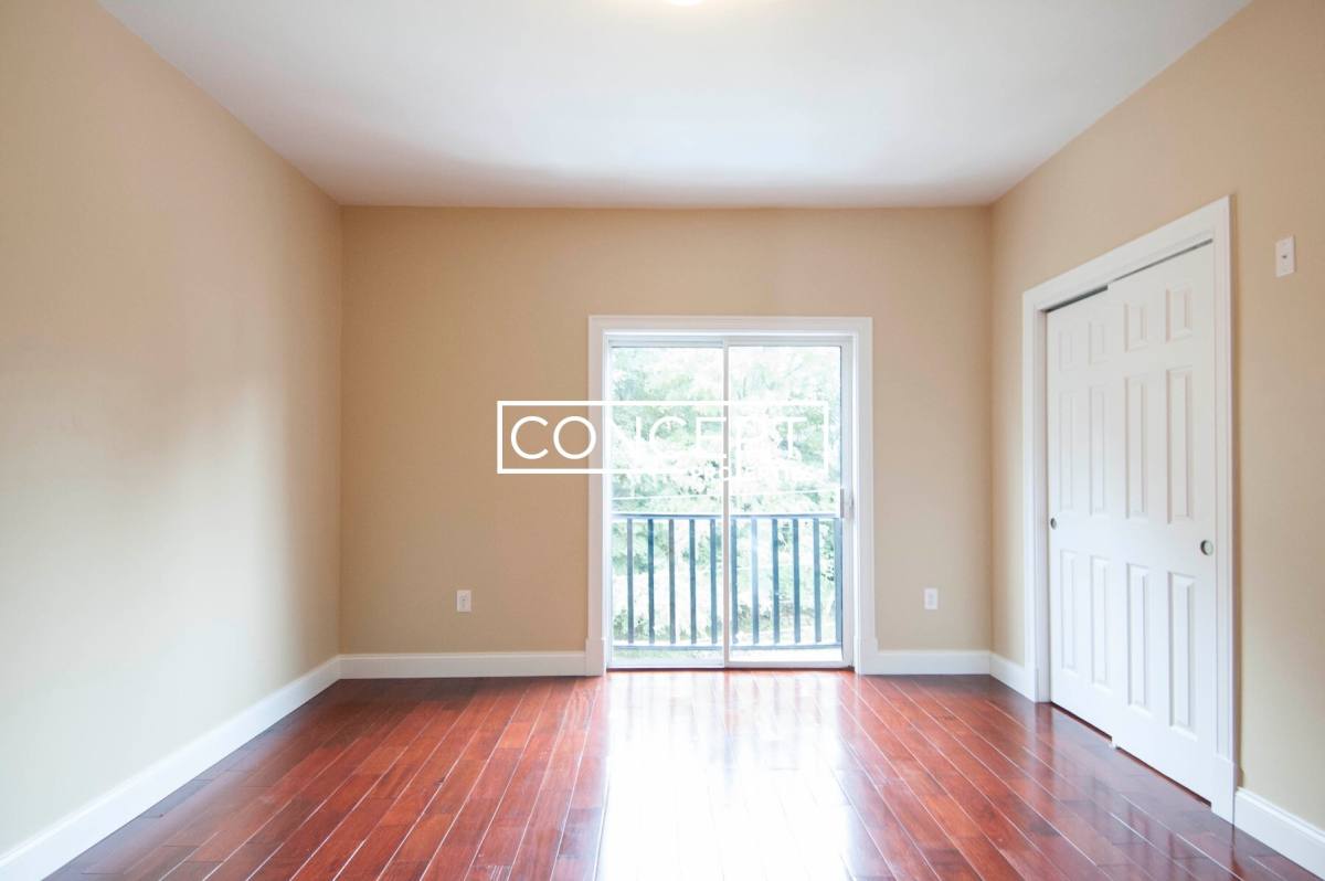 Townhouse for rent at 6 Rockledge St #B, Roxbury, MA 02119