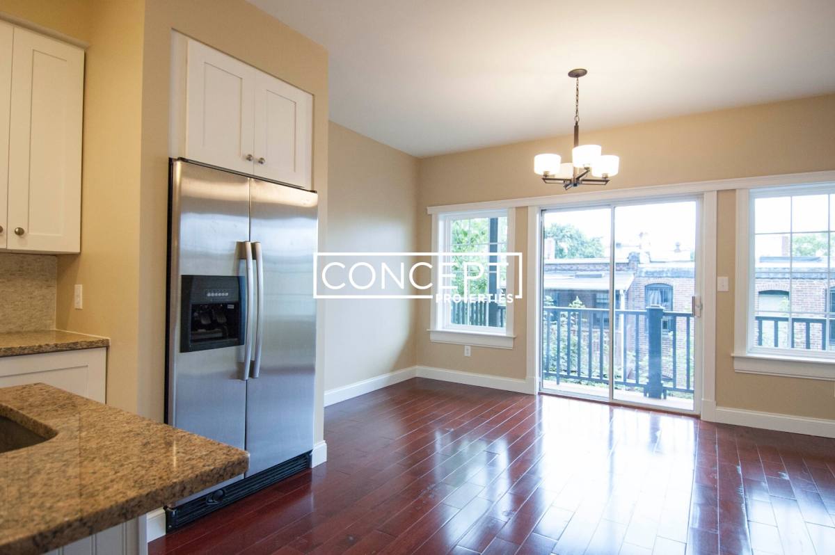 Townhouse for rent at 6 Rockledge St #B, Roxbury, MA 02119