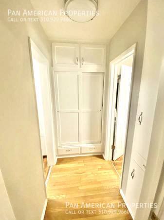 Apartment for rent at 335 S Los Robles Ave #R, Pasadena, CA 91101