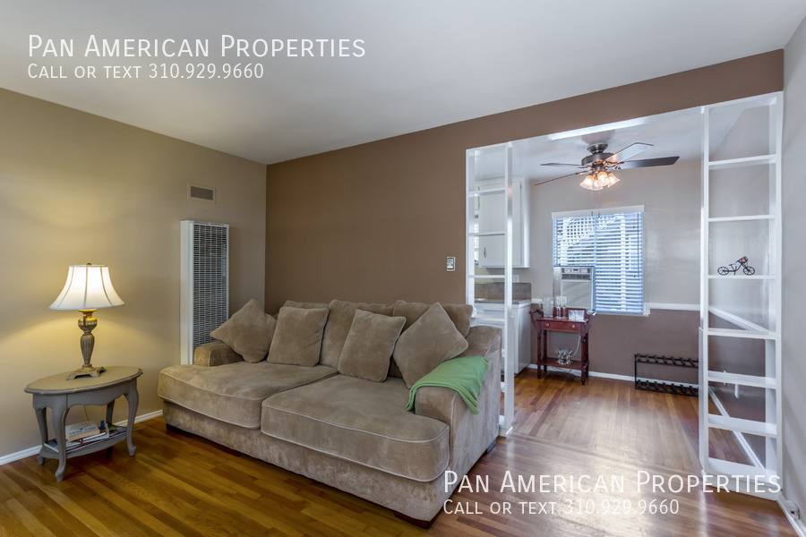 Apartment for rent at 335 S Los Robles Ave #R, Pasadena, CA 91101