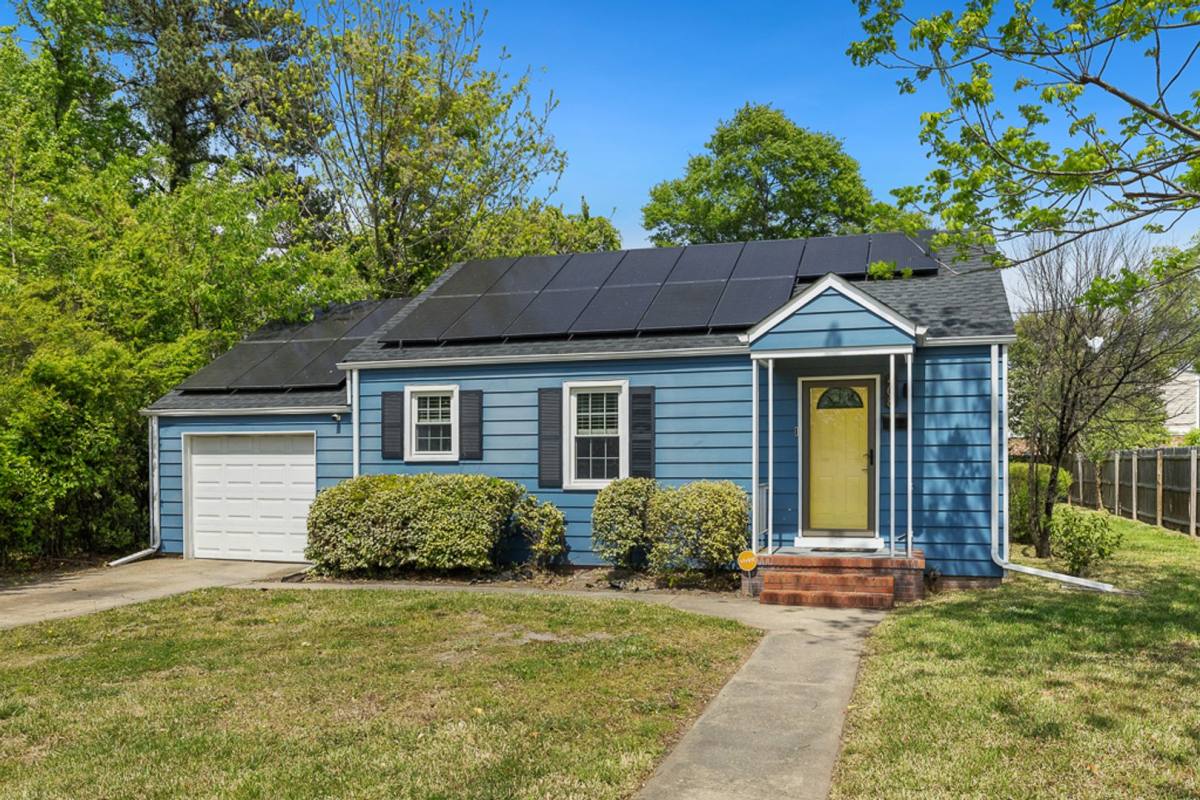House for rent at 408 E Little Creek Rd, Norfolk, VA 23505
