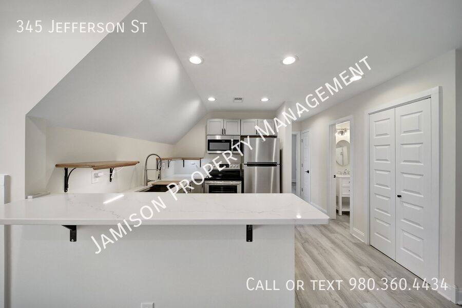 House for rent at 345 Jefferson St, Matthews, NC 28105