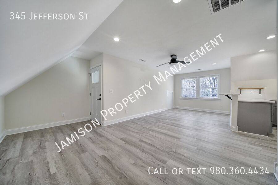 House for rent at 345 Jefferson St, Matthews, NC 28105