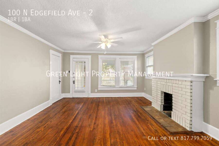 Apartment for rent at 100 N Edgefield Ave #2, Dallas, TX 75208