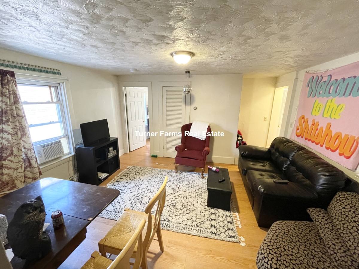 Apartment for rent at 2 Shepherd Ave #2, Boston, MA 02115