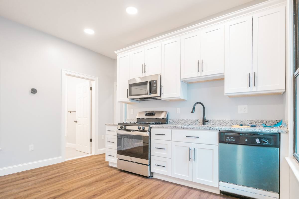Apartment for rent at 344 Saratoga St #1, East Boston, MA 02128