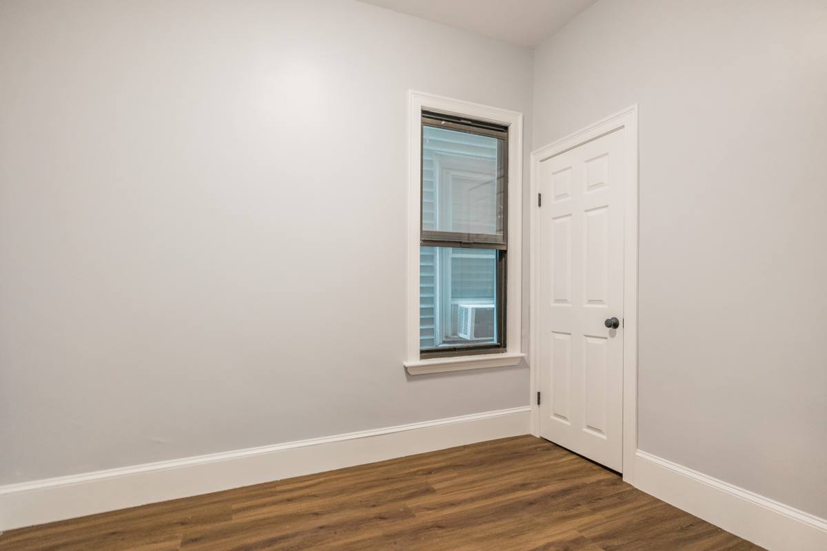 Apartment for rent at 344 Saratoga St #1, East Boston, MA 02128