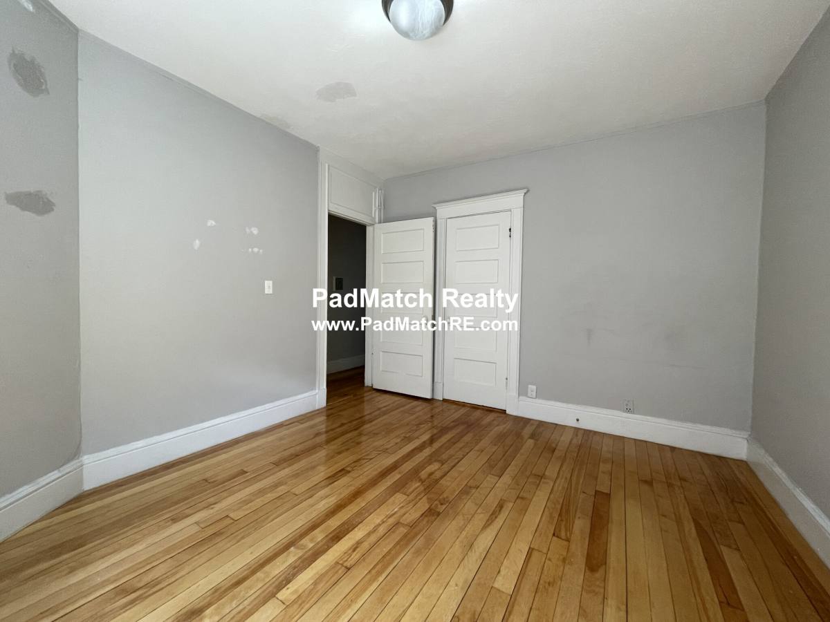 Apartment for rent at 220 S St #6, Jamaica Plain, MA 02130