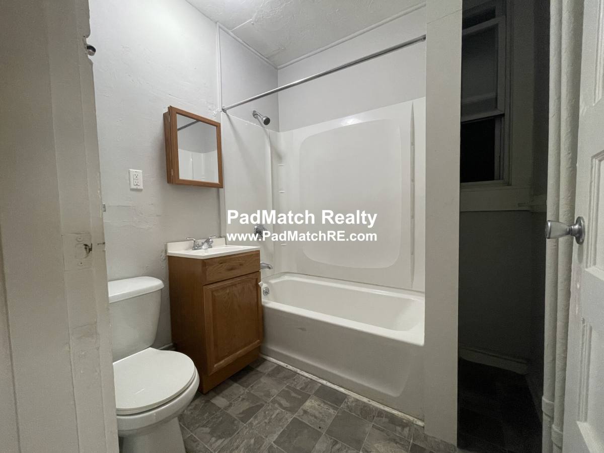 Apartment for rent at 220 S St #6, Jamaica Plain, MA 02130