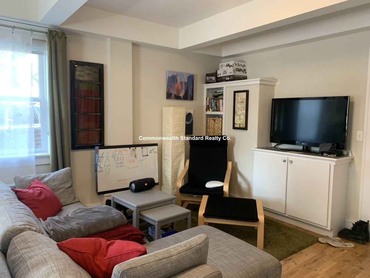 Apartment for rent at 126 Charles St #2, Cambridge, MA 02141