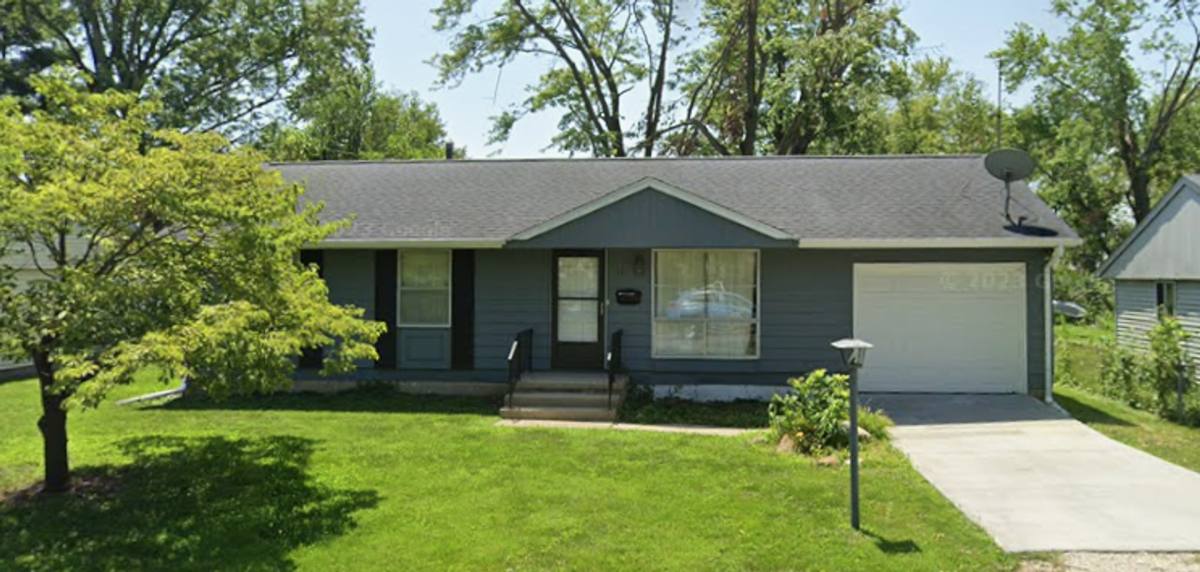 House for rent at 10 Winston, Chatham, IL 62629