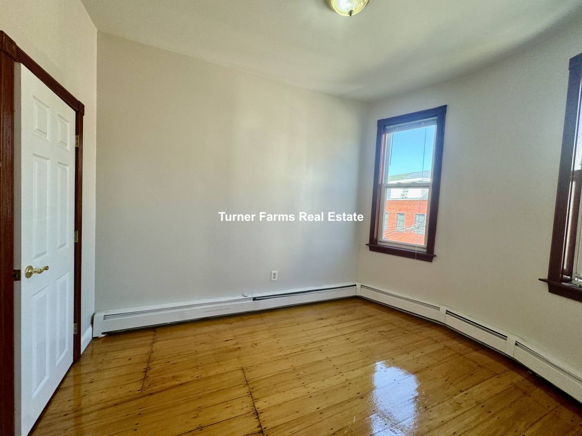 Apartment for rent at 17-19 Monmouth St #2, East Boston, MA 02128