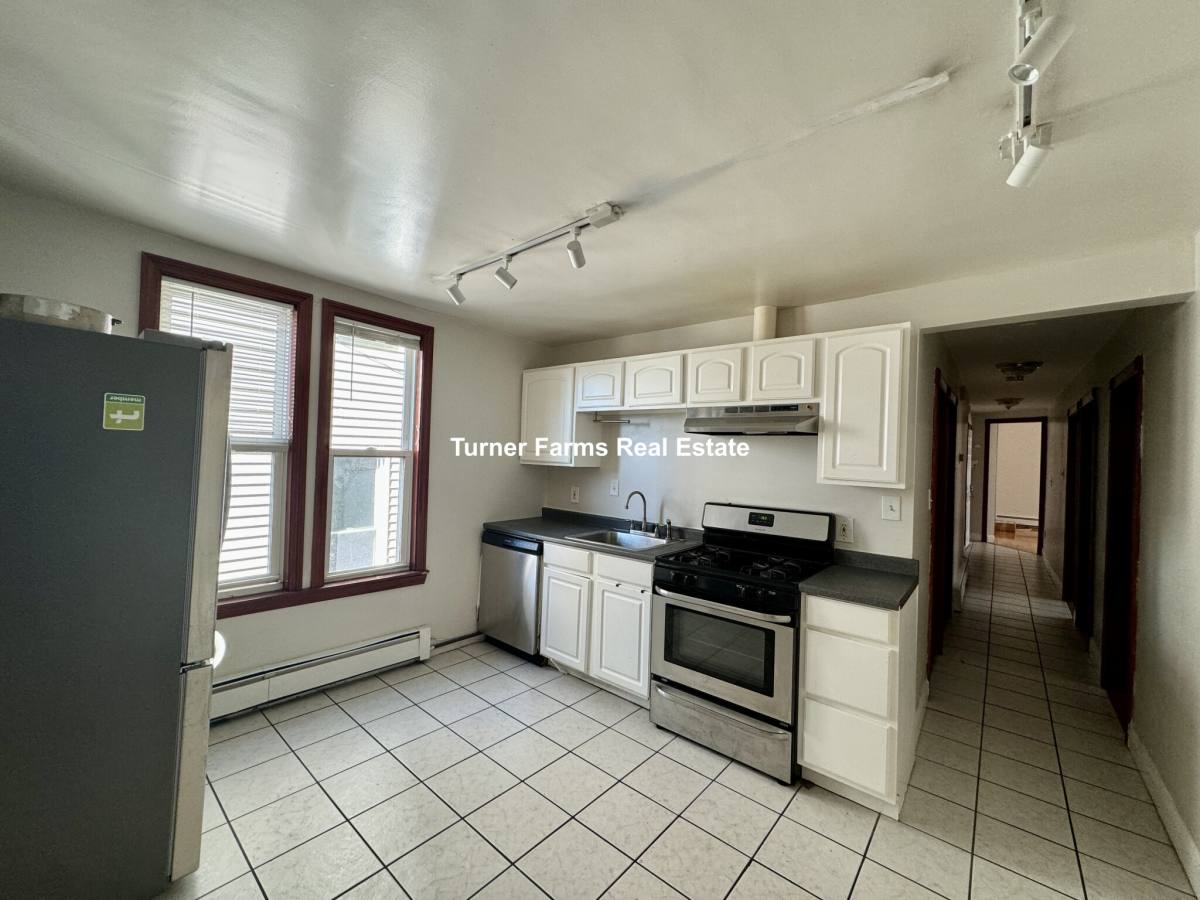 Apartment for rent at 17-19 Monmouth St #2, East Boston, MA 02128