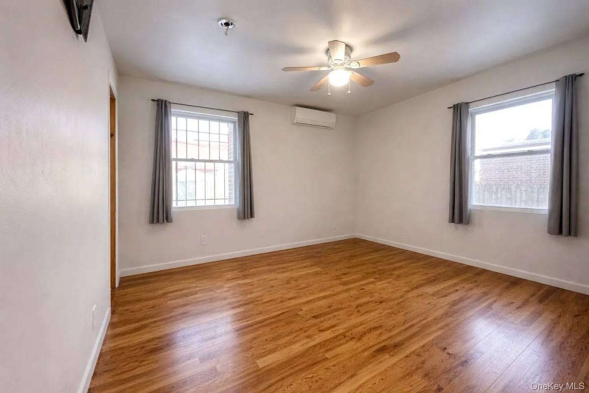 House for rent at 76-41 172nd St, Fresh Meadows, NY 11366