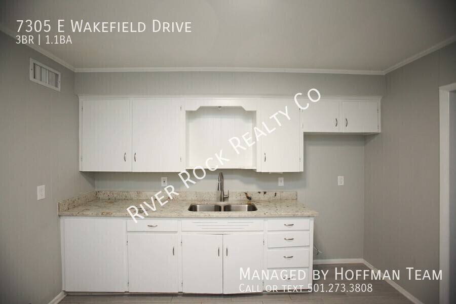 House for rent at 7305 E Wakefield Dr, Little Rock, AR 72209