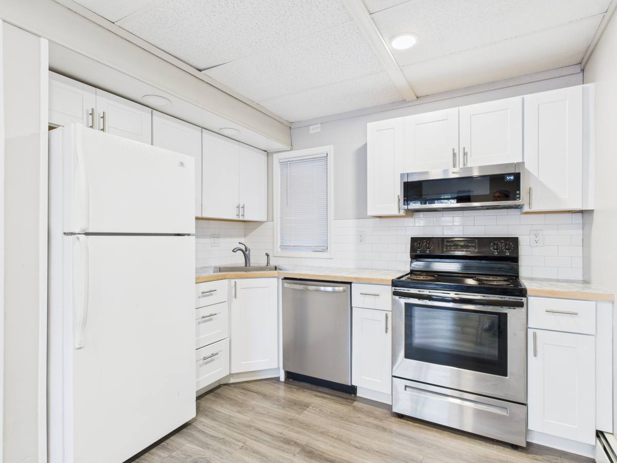 Apartment for rent at 246 E 7th Ave #7, North Pole, AK 99705