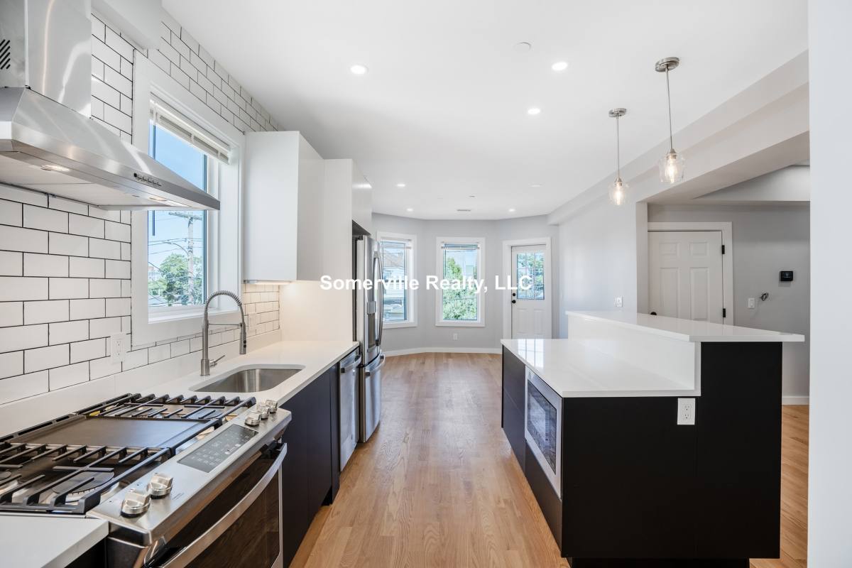 Apartment for rent at 27 Linden #1, Allston, MA 02134
