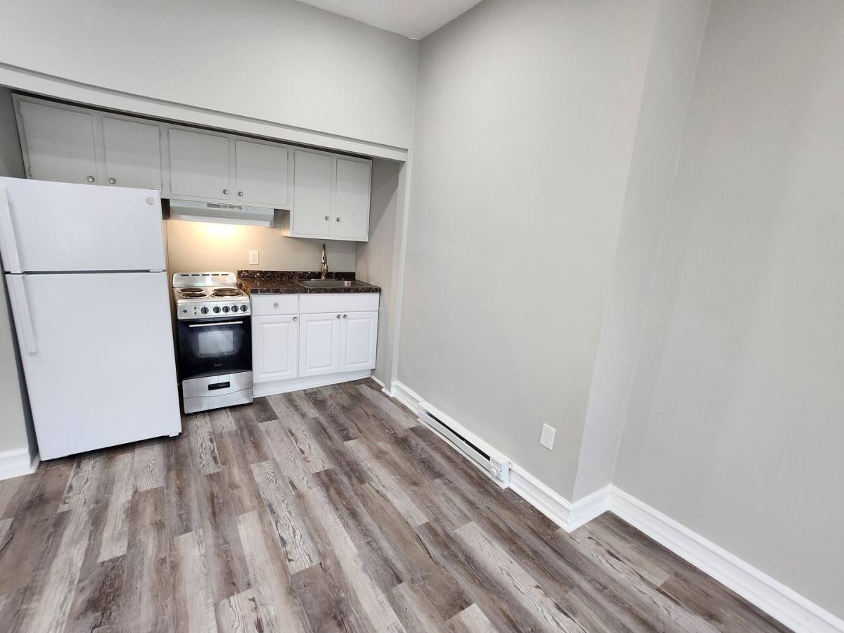 Apartment for rent at 818 W Walnut St, Allentown, PA 18102