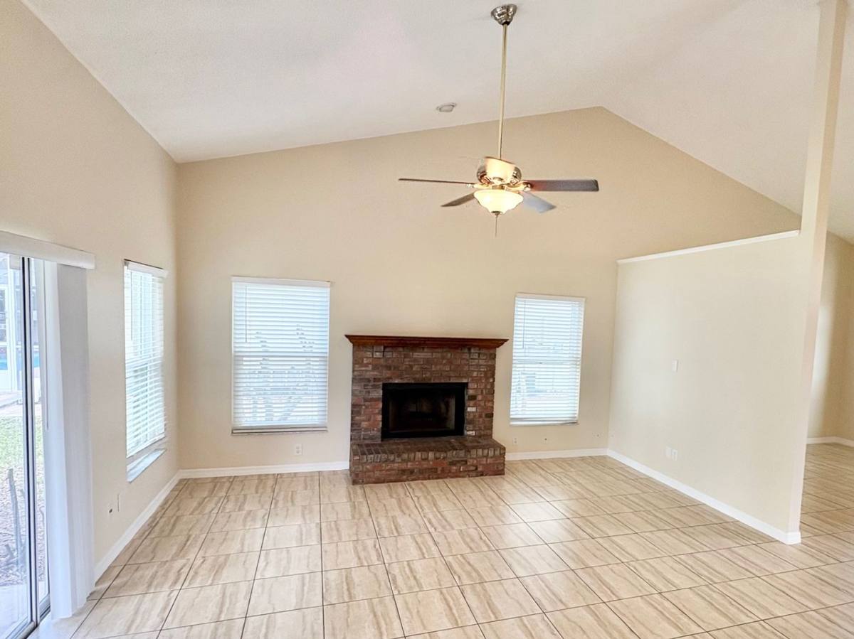 House for rent at 2813 Rolling Broak Dr, Orlando, FL 32837