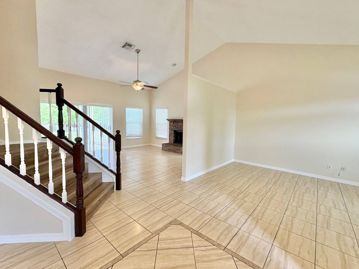 House for rent at 2813 Rolling Broak Dr, Orlando, FL 32837