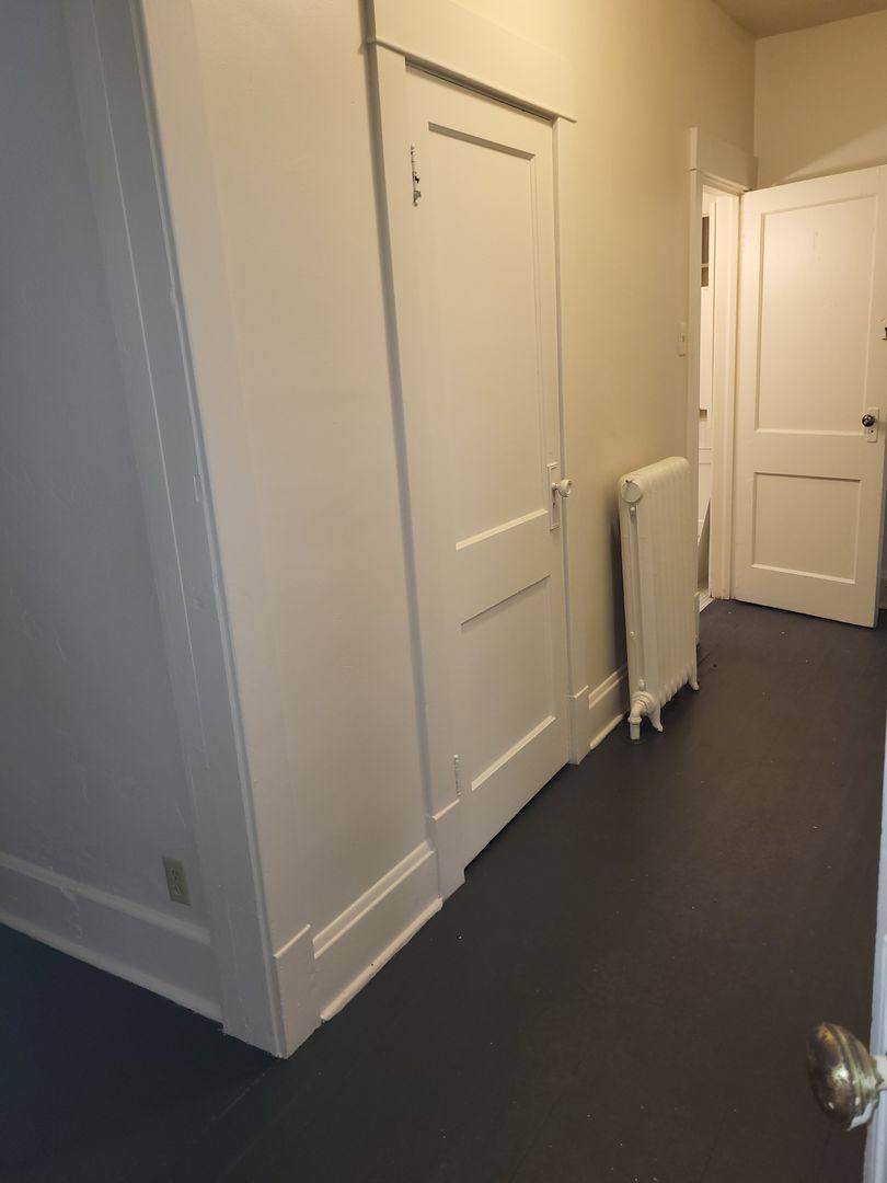 Apartment for rent at 148 N Maple, Green Bay, WI 54303
