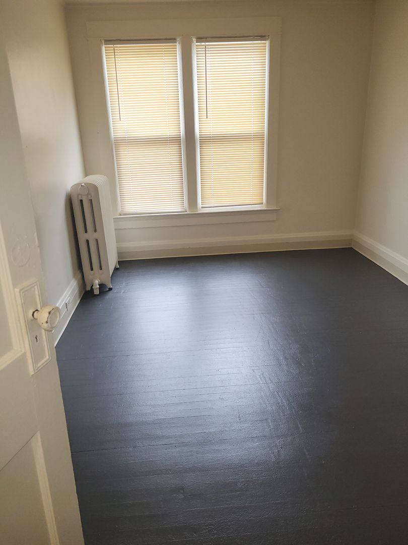 Apartment for rent at 148 N Maple, Green Bay, WI 54303