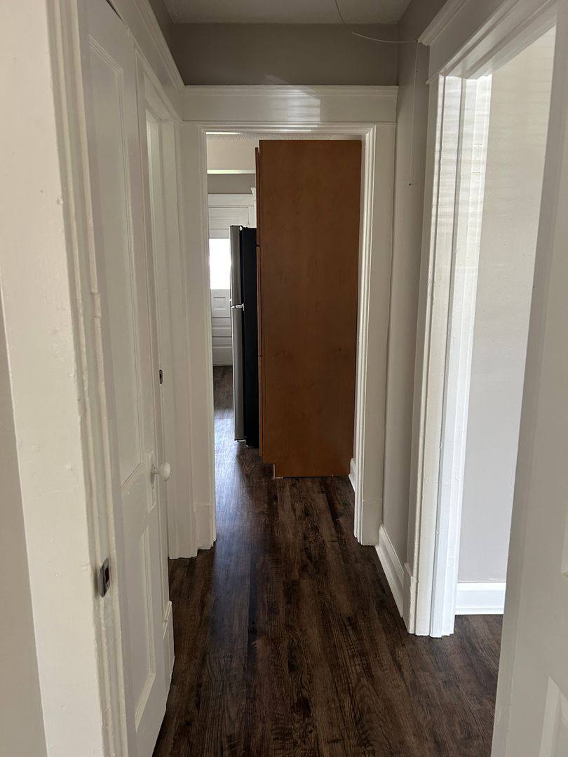 Townhouse for rent at 211 Carnegie Ave, Youngstown, OH 44515
