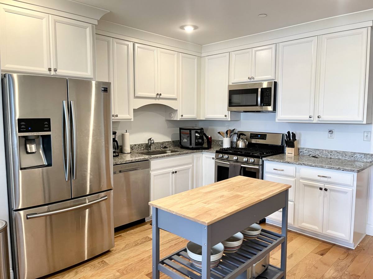 Apartment for rent at 1008 Tremont St #2, Roxbury Crossing, MA 02120